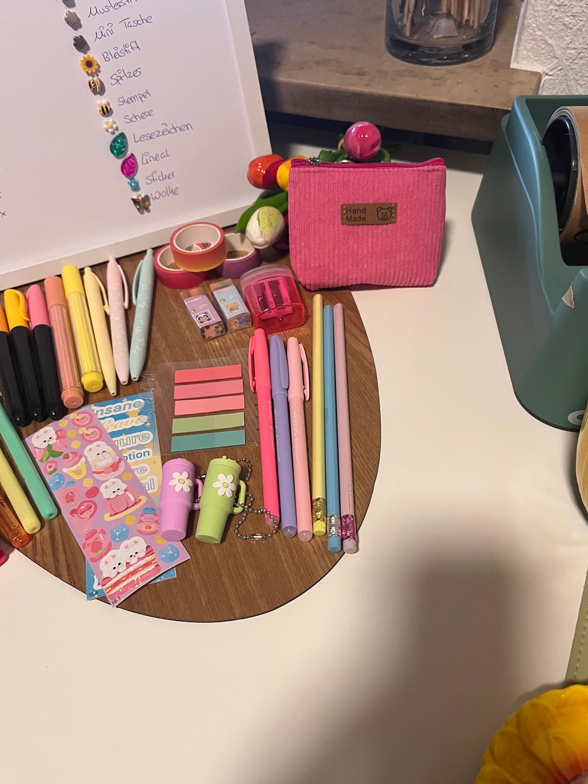 Buntes Schreibwaren Set - Stifte, Deko und Bastelzubehör